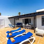 Luxury House Tiati Semesterbostad *