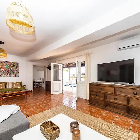 Luxury House Tiati