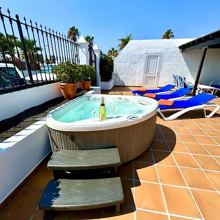 Luxury House Tiati Tatil Evi *